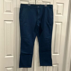 Mens Gap Blue Lived In Slim Khaki Pants.  38x32